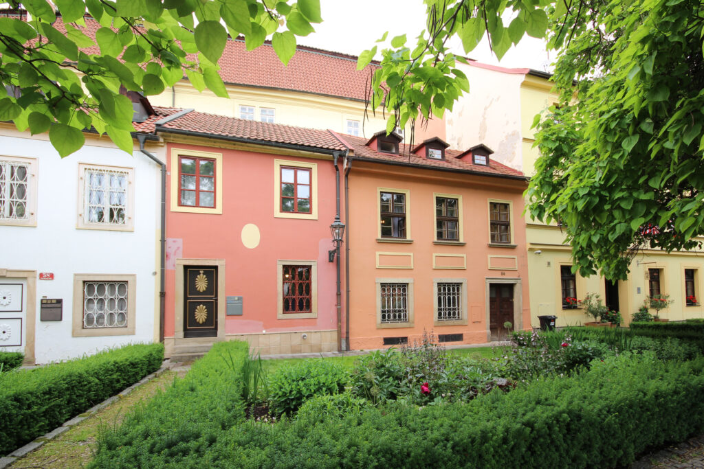 Historický dům z přelomu 19 stol. v centru Plzně